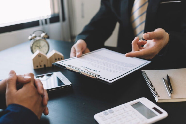 Multa Contratual: Como Definir e Evitar Cláusulas Abusivas